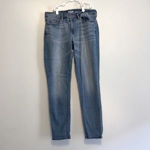 Denizen from Levi’s Modern Skinny jeans